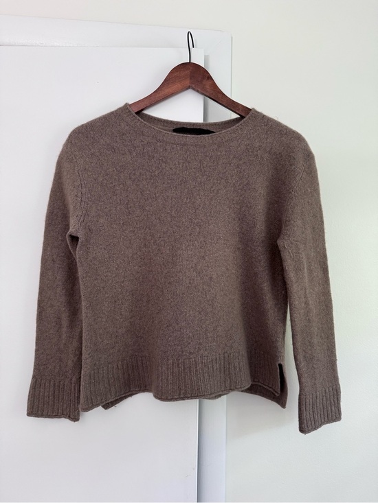 Jenni Kayne Sweaters - Jenni Kayne Everyday Sweater in taupe size Medium